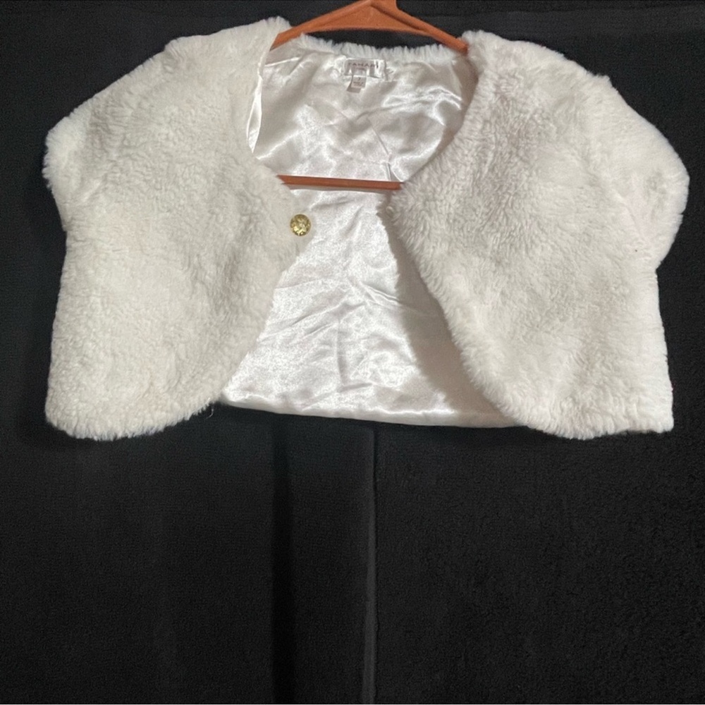 Tahari Ivory Faux Fur Jacket